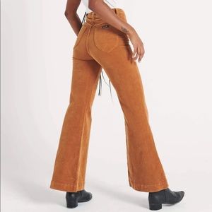 NWOT Rollas Eastcoast Flare